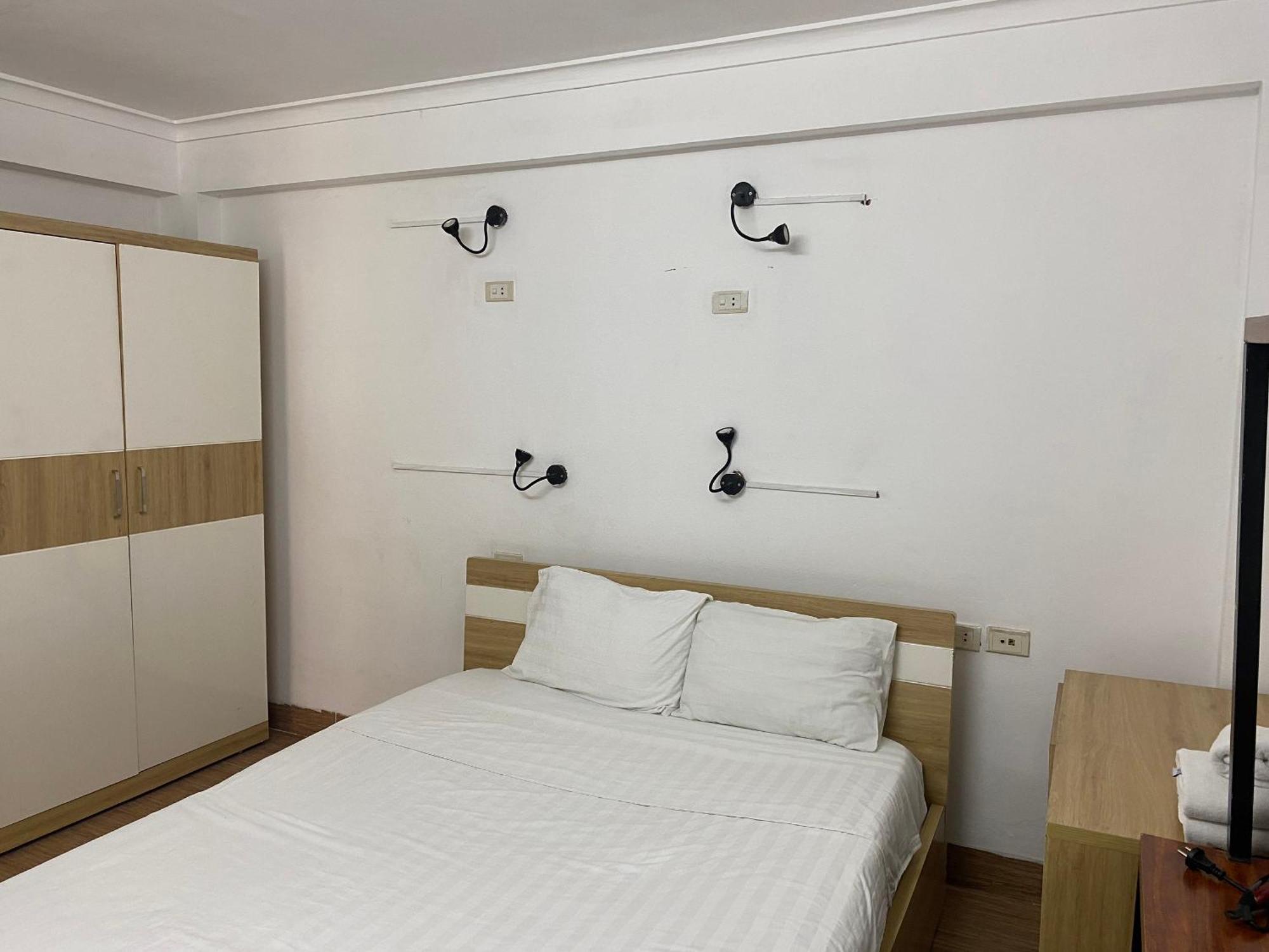 The Autumn Homestel Hanoi Exterior photo