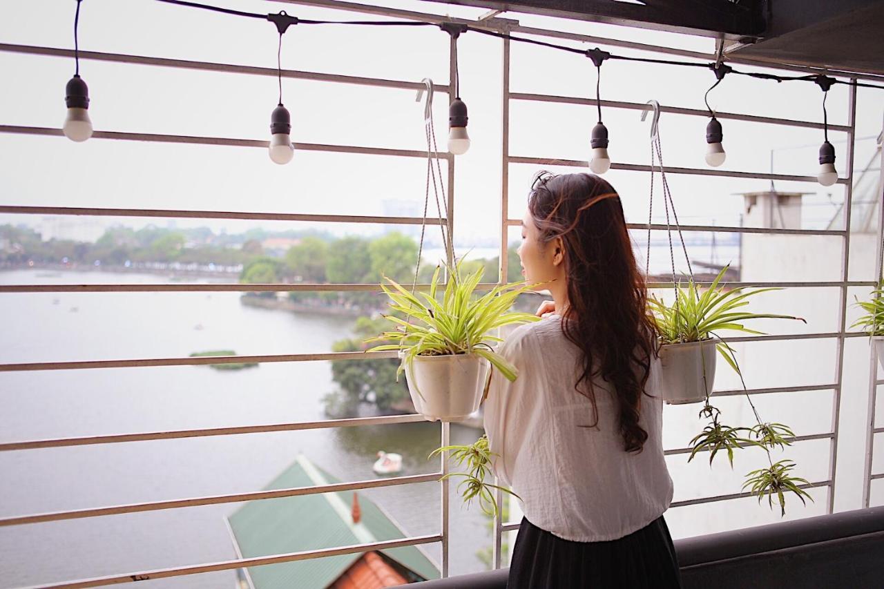 The Autumn Homestel Hanoi Exterior photo